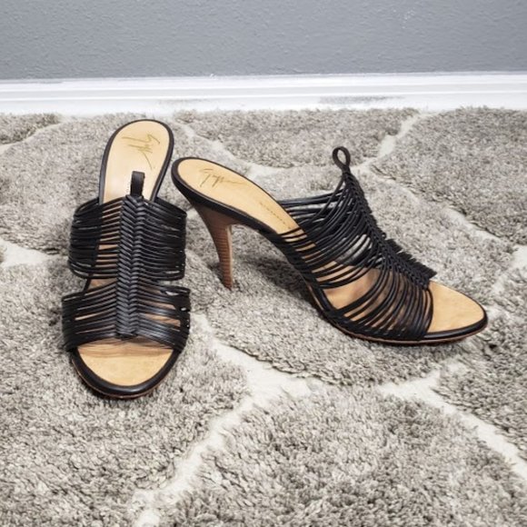 Giuseppe Zanotti Pissi Black Leather Sandal Heels, Size 38.5, U.S 8.5 - Picture 6 of 13